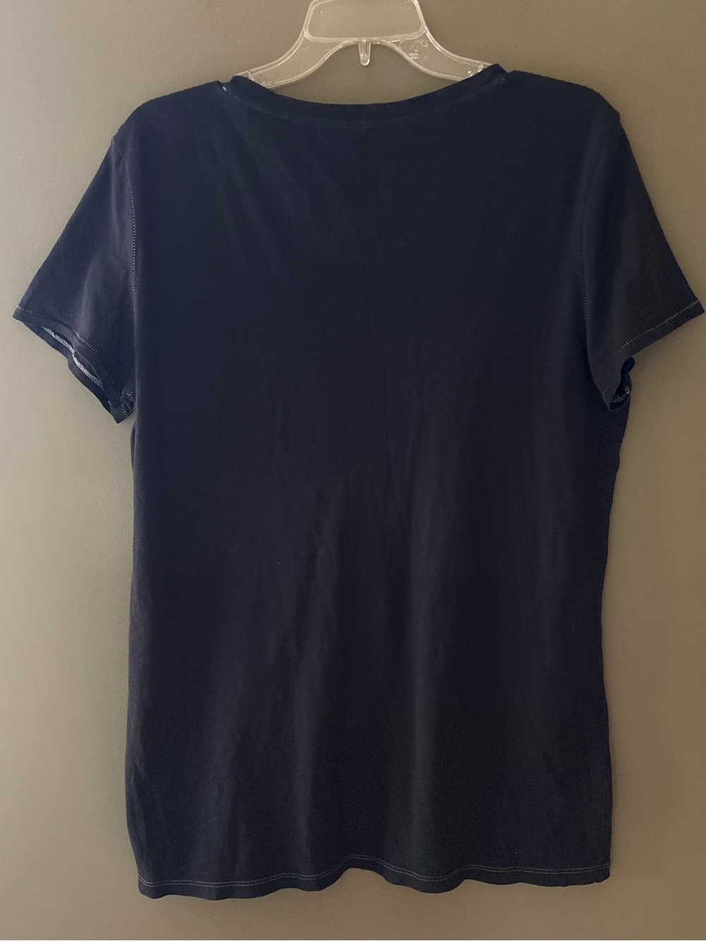NWT American Eagle Women’s Favorite T V-Neck Size XL Black - Picture 2 of 10